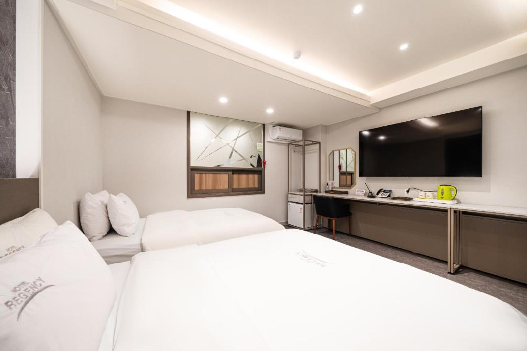 Regency Hotel Seongnam Extérieur photo