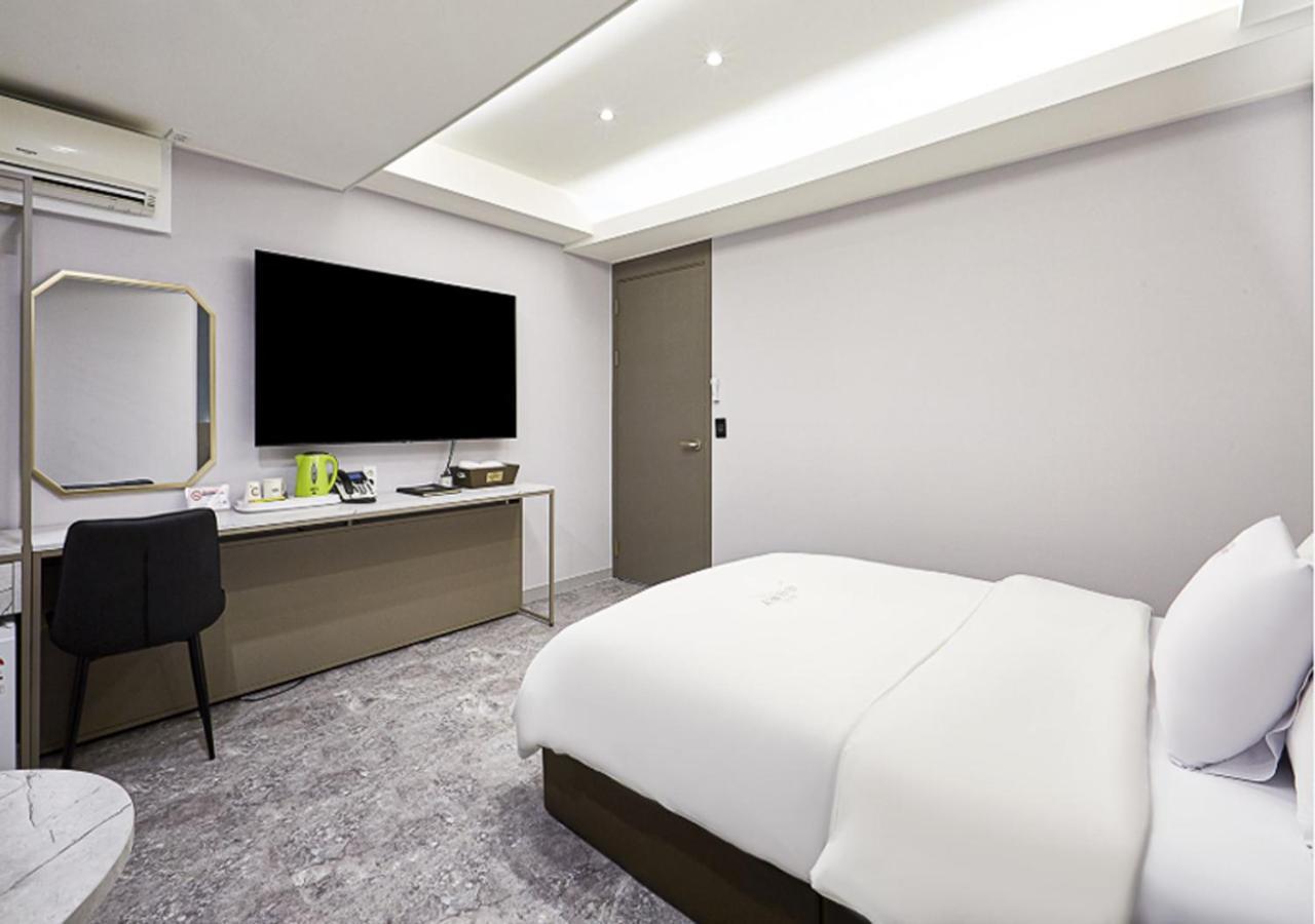 Regency Hotel Seongnam Extérieur photo