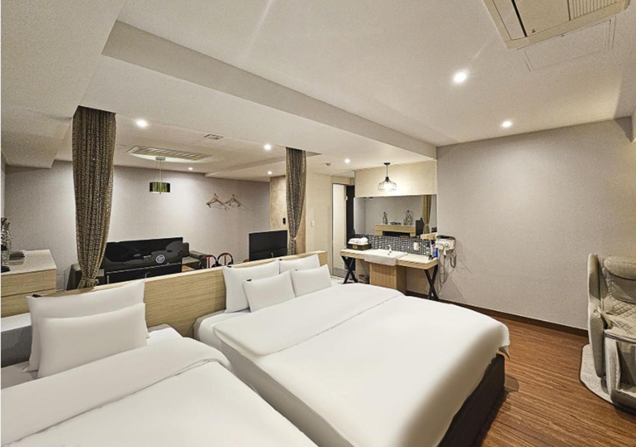 Regency Hotel Seongnam Extérieur photo