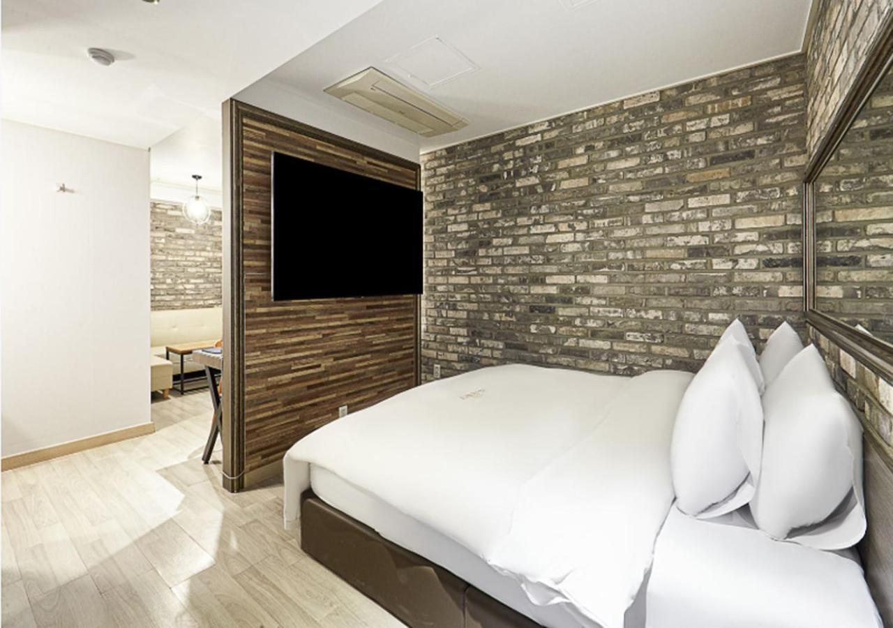 Regency Hotel Seongnam Extérieur photo
