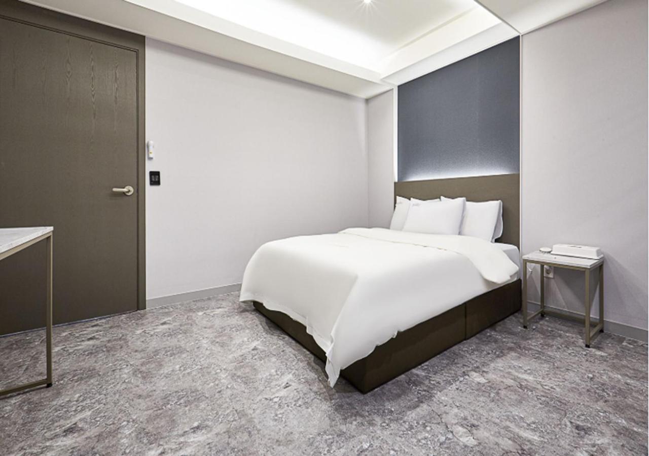 Regency Hotel Seongnam Extérieur photo