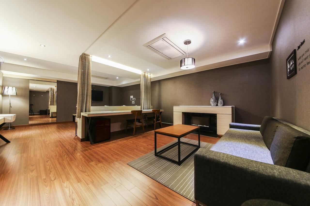 Regency Hotel Seongnam Extérieur photo
