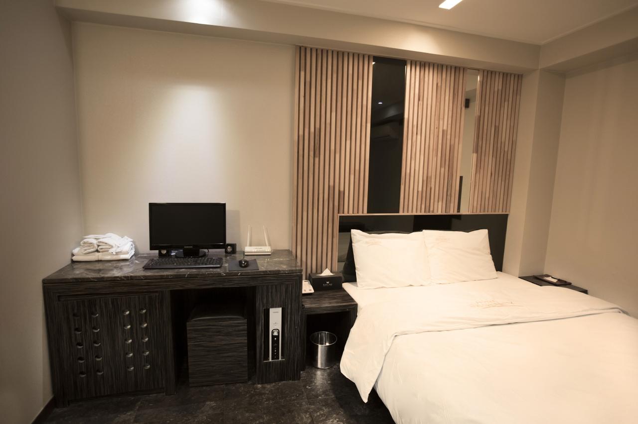 Regency Hotel Seongnam Extérieur photo