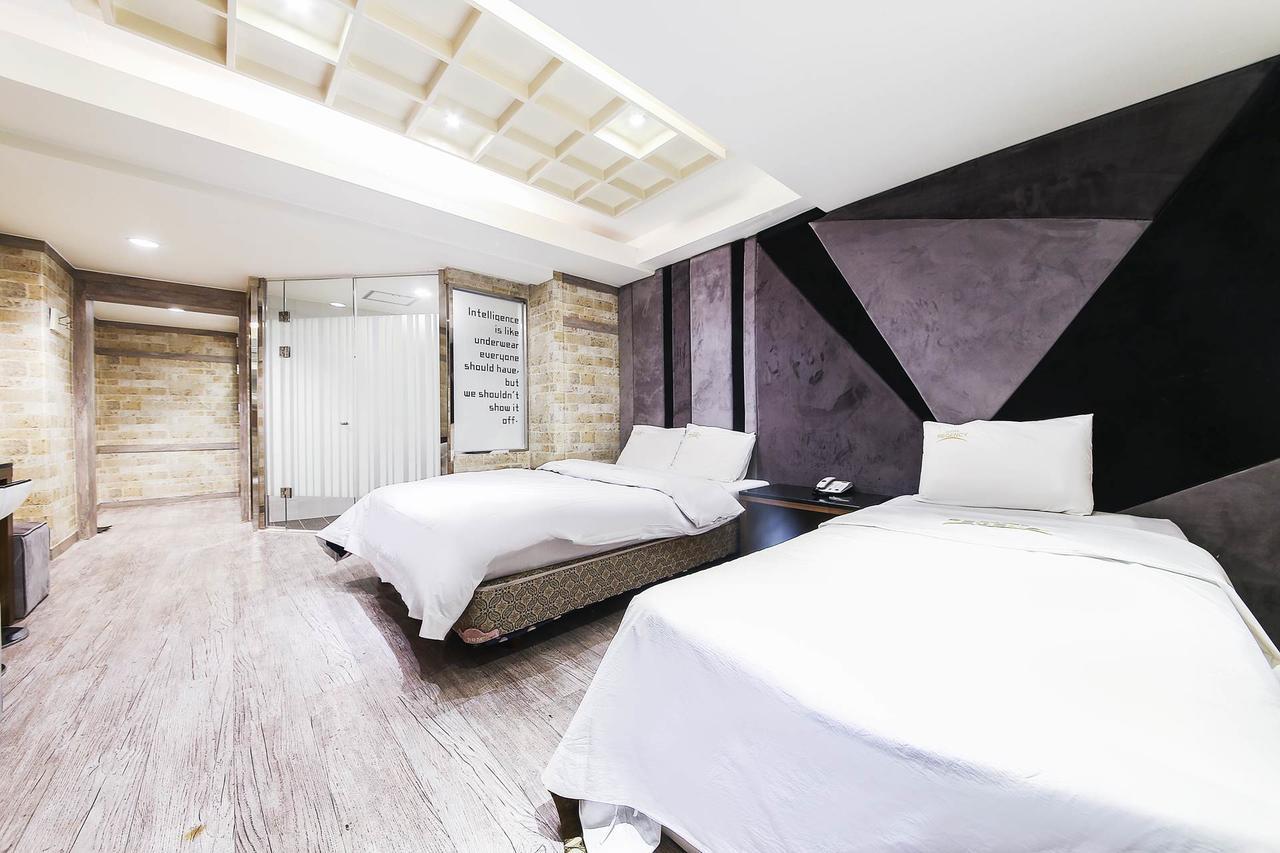 Regency Hotel Seongnam Extérieur photo